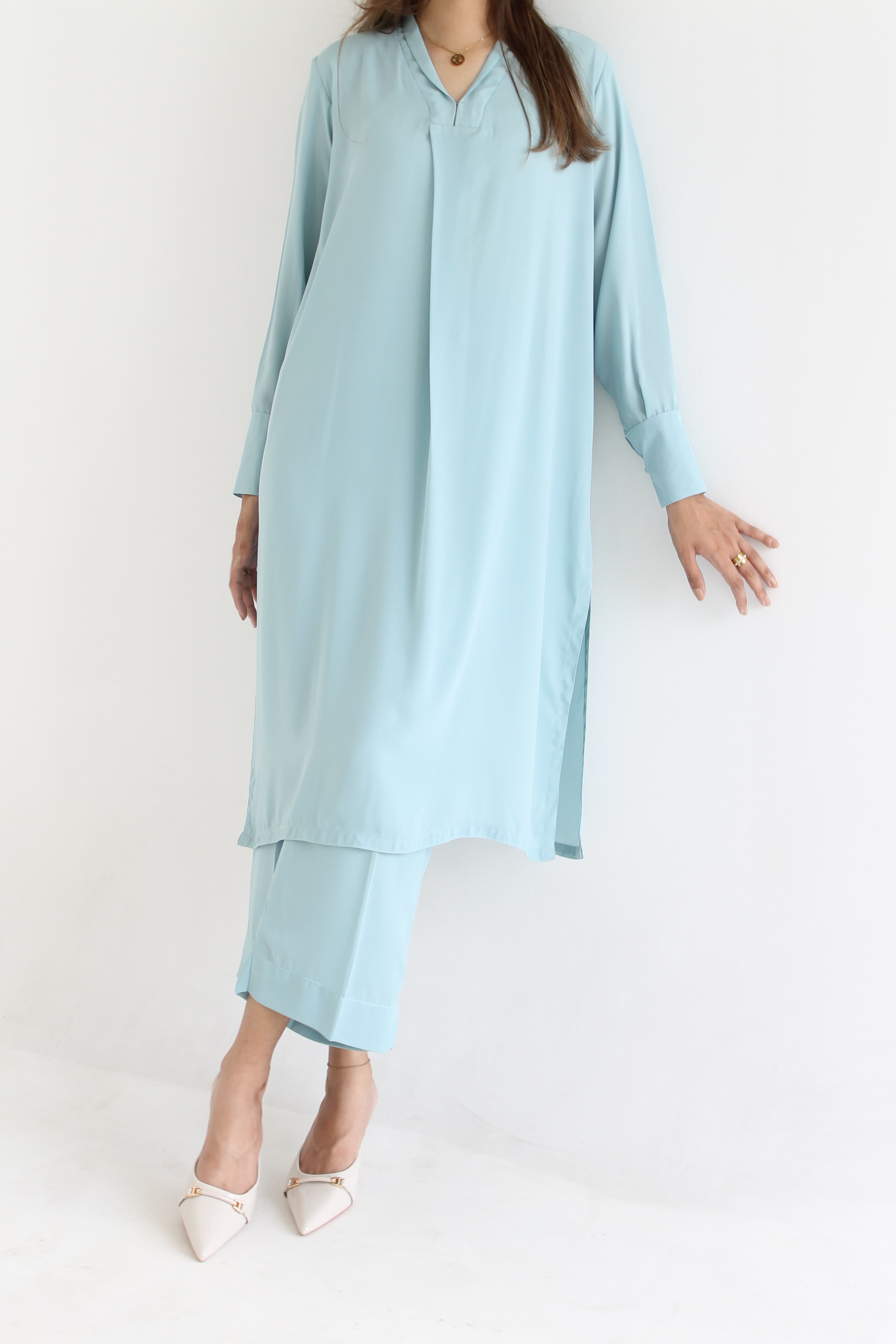 Whisper Blue